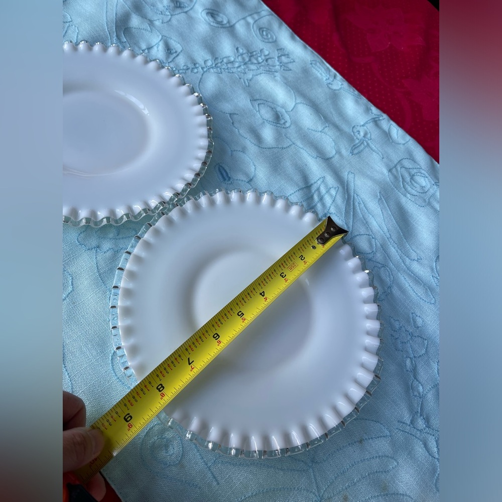 Set of 2 Vintage Fenton glass plates 8.5”
